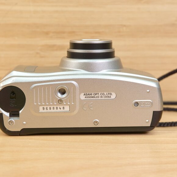 Vintage Pentax Espio 838G / 35mm Point and Shoot Film Camera / Tested & Working - Picture 7 of 9